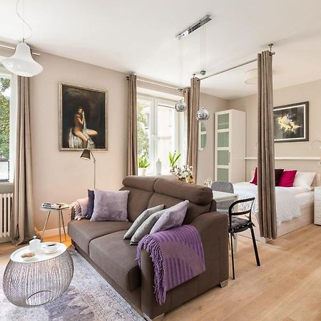 وارسو Rent Like Home - Nowy Swiat 47A المظهر الخارجي الصورة