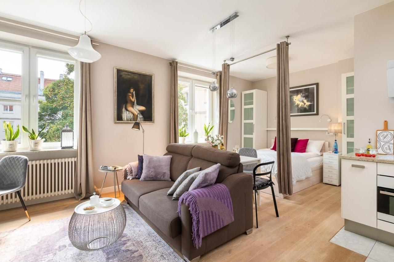 وارسو Rent Like Home - Nowy Swiat 47A المظهر الخارجي الصورة